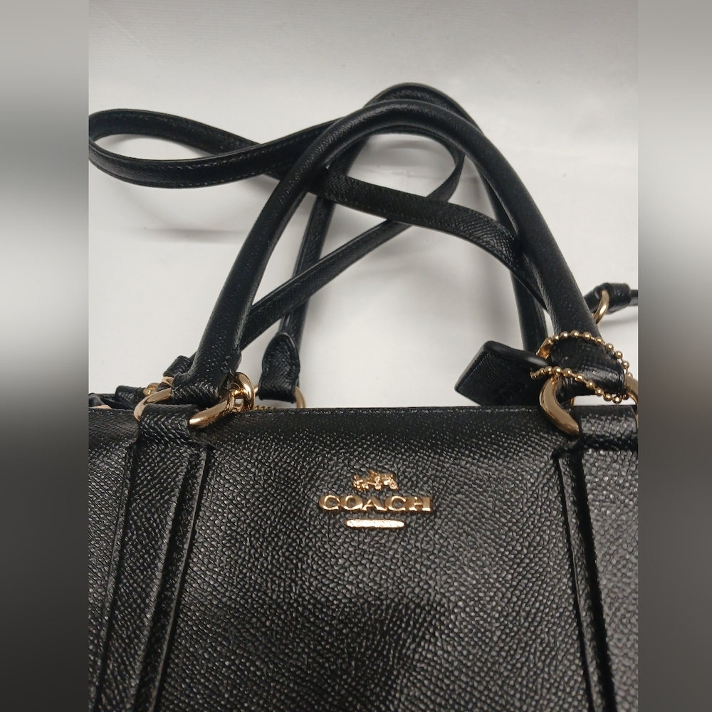 Coach Elegant Black Leather Crossbody  Bag - Picture 3 of 16